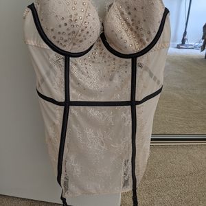 Victoria's secret very sexy bustier